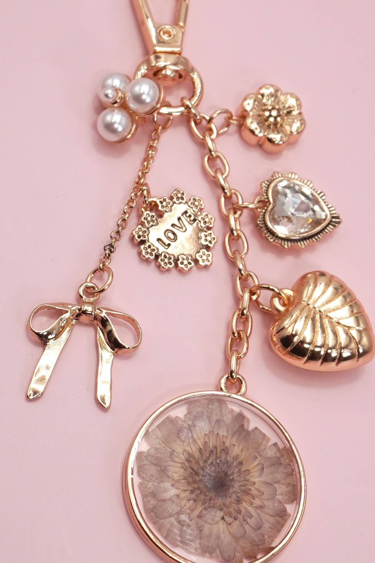BAG CHARM-DRIED FLOWER BOW HEART PEARL