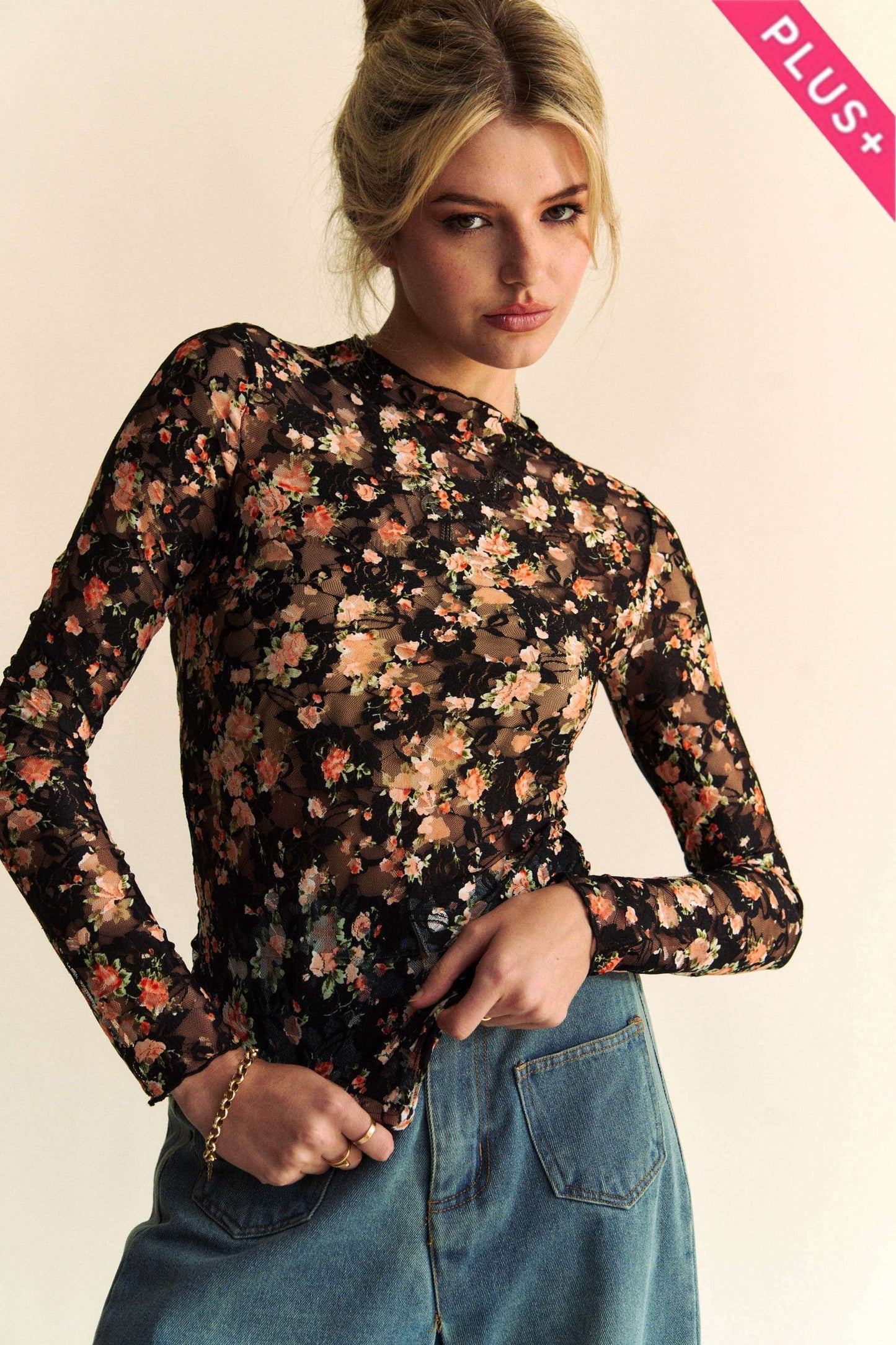 Davi & Dani - FLORAL PRINT MESH LONG SLEEVE LAYERING TOP