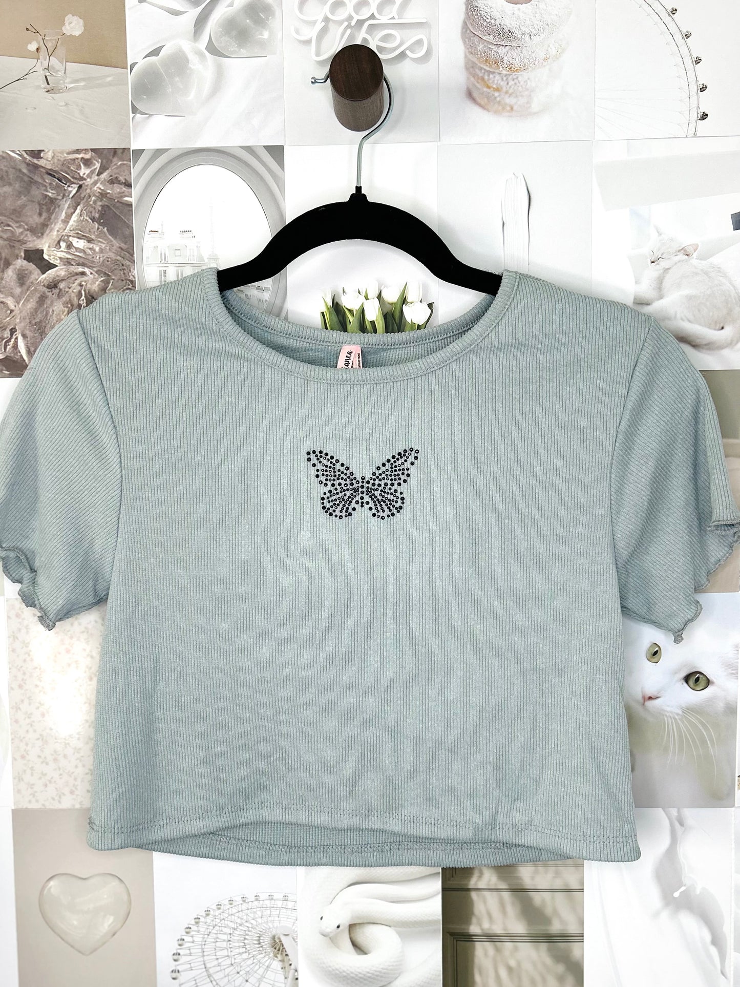 Kids top w/Butterfly Rhine- Grey- Sizes 6/7-12/14
